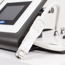 Lightly Used STARVAC DXsmart with Trolley