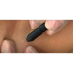 Epilations Needle isoliert