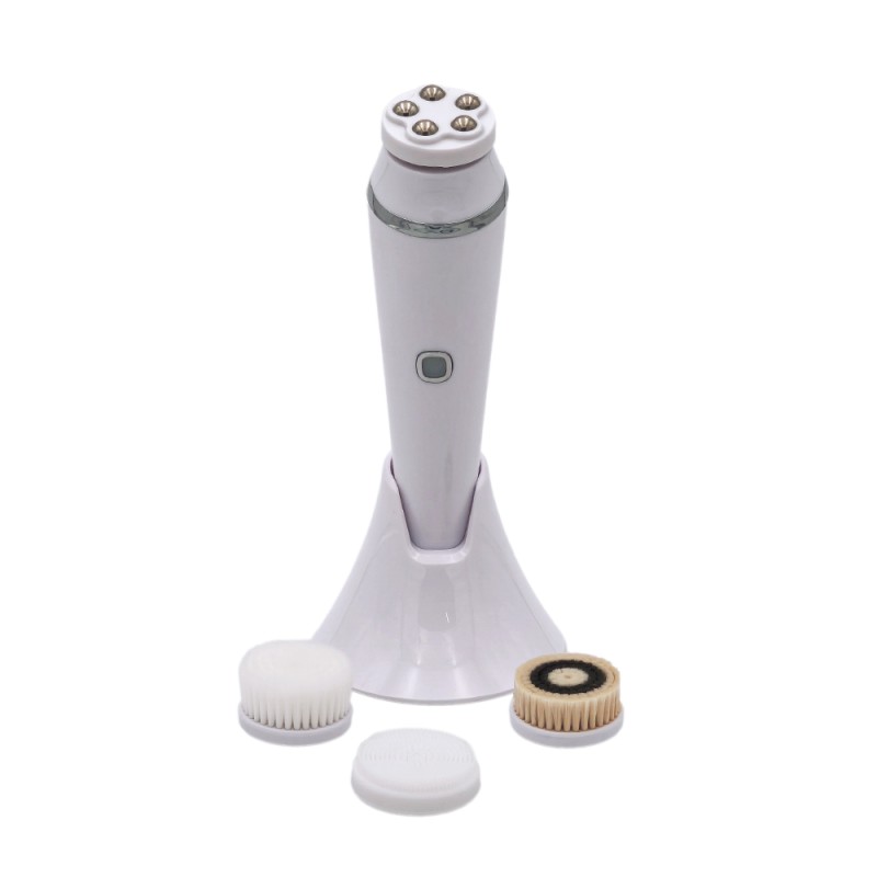 Manipolo SPA Viso – Detergenza Profonda e Trattamento Completo